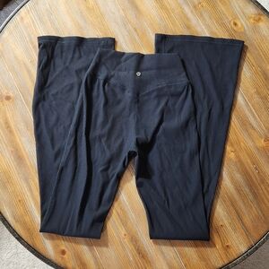 BuffBunny Large TALL Material Girl Flares